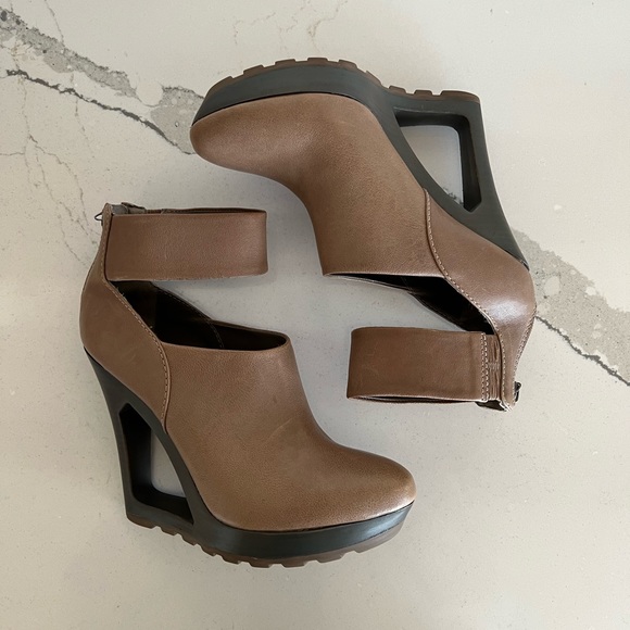 BCBGMaxAzria Runway Leather Cut-out Wedge Booties - Picture 4 of 8